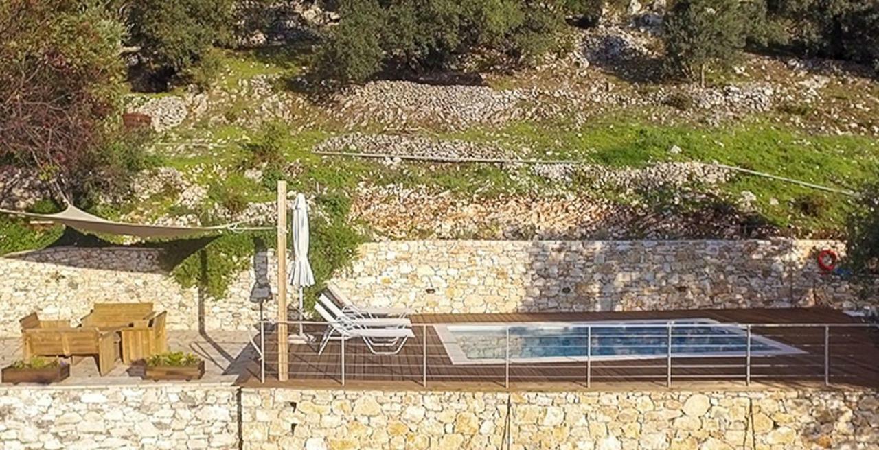 Castelli Olive Press Guest House Acharavi  Exterior foto