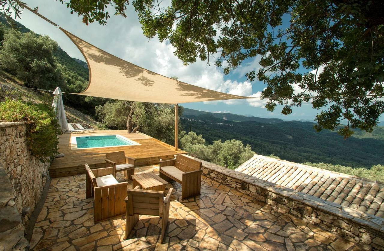 Castelli Olive Press Guest House Acharavi  Exterior foto